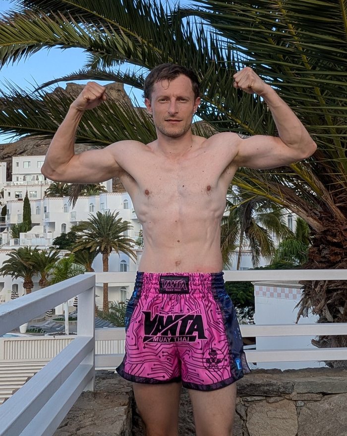 Blake, head coach, in Vanta Circuit Breaker shorts